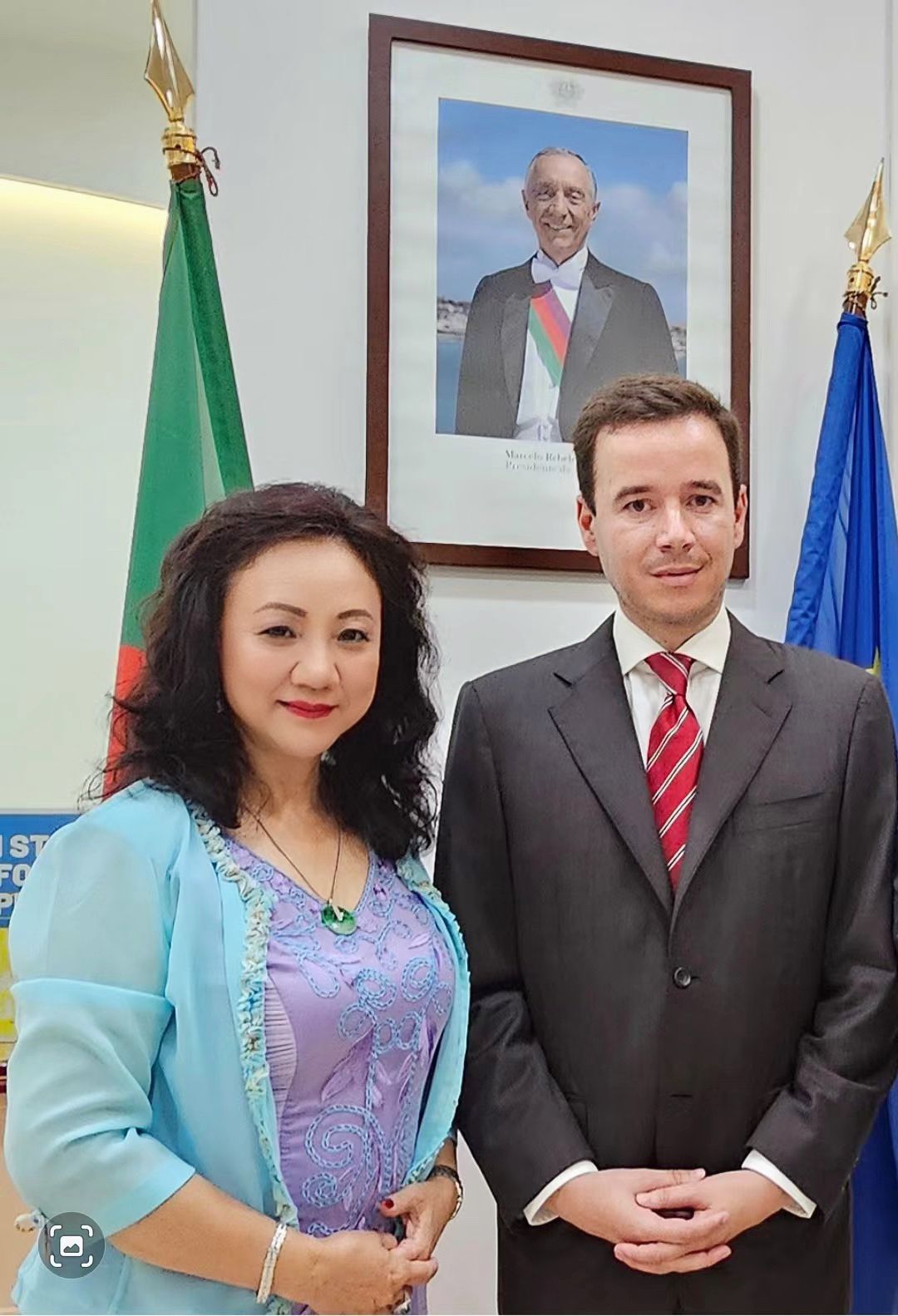 A Conselheira das Comunidades Portuguesas do Círculo da China teve encontro com o novo Cônsul-Geral de Portugal em Cantão, Dr Tomás Azevedo